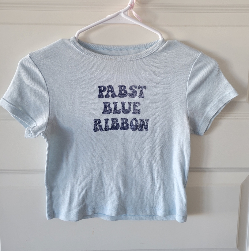 🔴SOLD🔴Urban Outfitters Pabst Blue Ribbon Light Blue Baby Tee Size Small